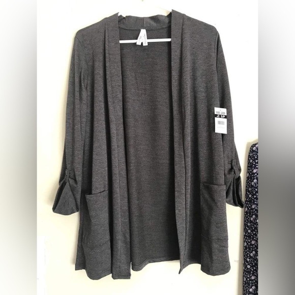 Small Top Set - Picture 4 of 6